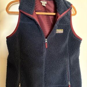 L.L. Bean Navy and Red Fleece Vest